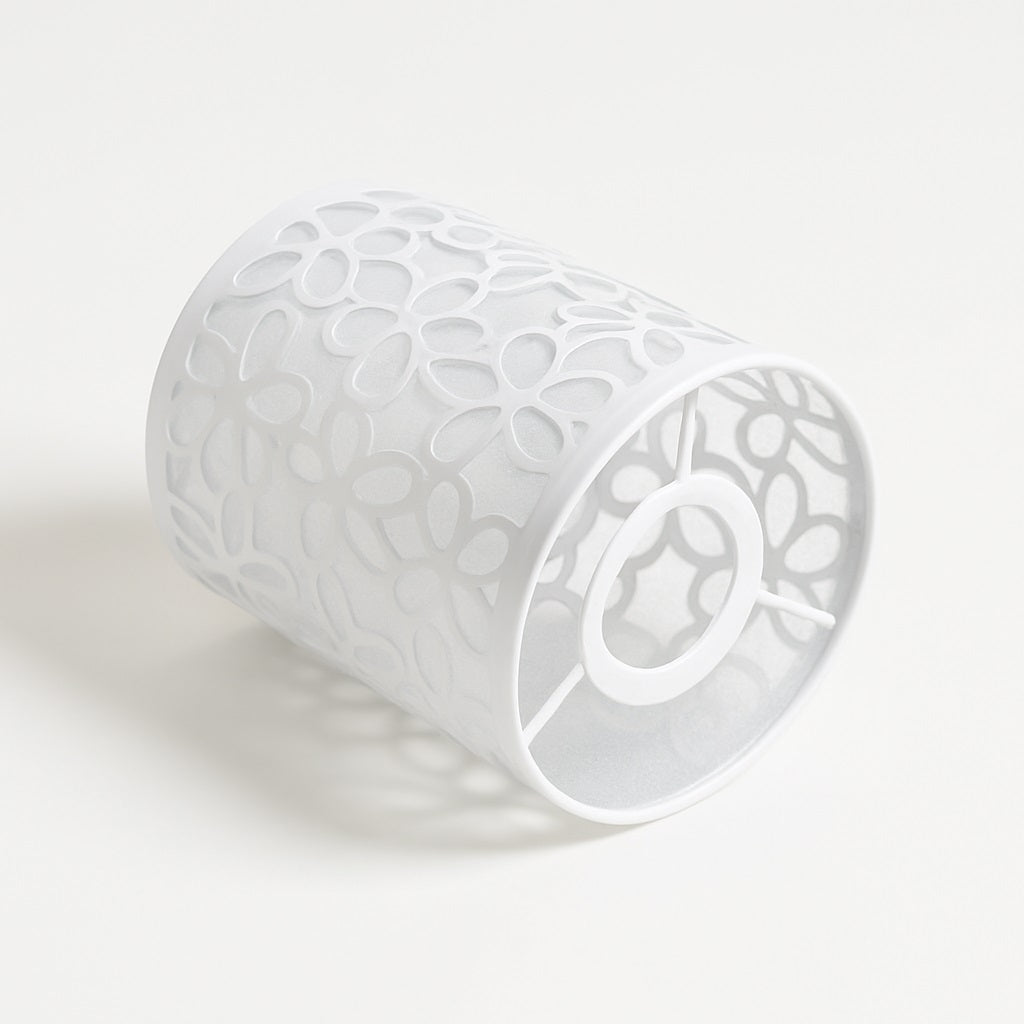 Abat-jour blanc en métal cylindrique avec motifs floraux ajourés, pour lampe ou suspension décorative