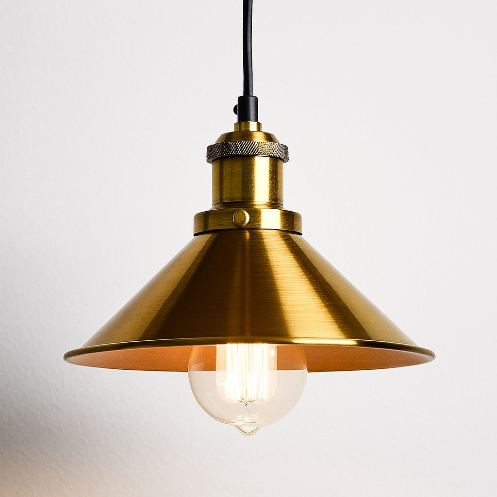 Suspension abat-jour conique en métal doré brossé, style industriel rétro compatible ampoule E27