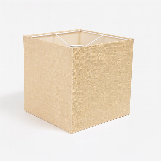 Abat-jour carré couleur fauve en tissu tissé, style naturel et élégant pour lampe de table ou abat-jour lampadaire.