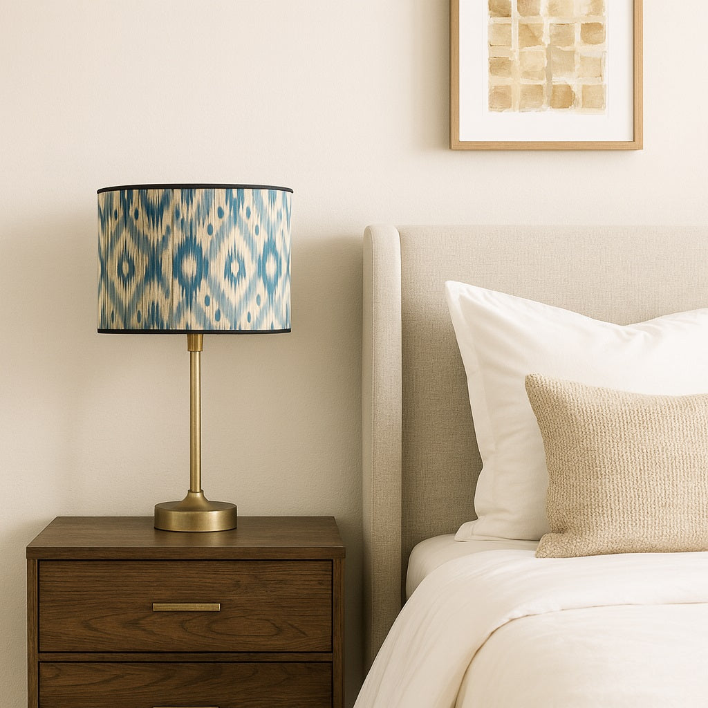 Abat-jour bleu à motif ikat sur lampe de chevet, abat-jour lampadaire décoratif pour chambre élégante
