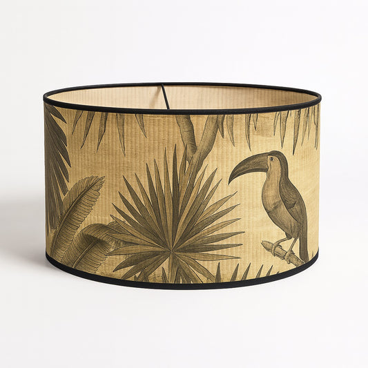 Abat-jour en bambou avec motif toucan et feuillage tropical – déco jungle chic, pour lampe ou suspension E27.