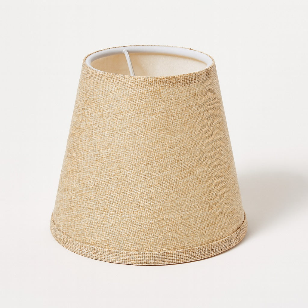Abat-jour conique en rotin tressé, abat-jour lampe de chevet beige pour déco chaleureuse.