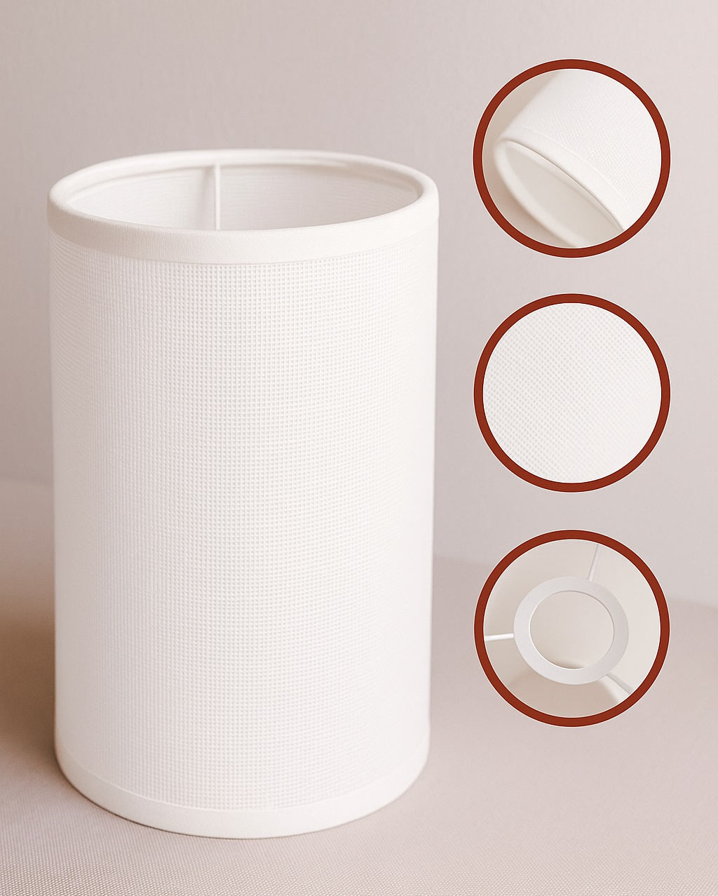 Détails d’un abat-jour en tissu blanc, texture fine et structure métallique à cerclage blanc