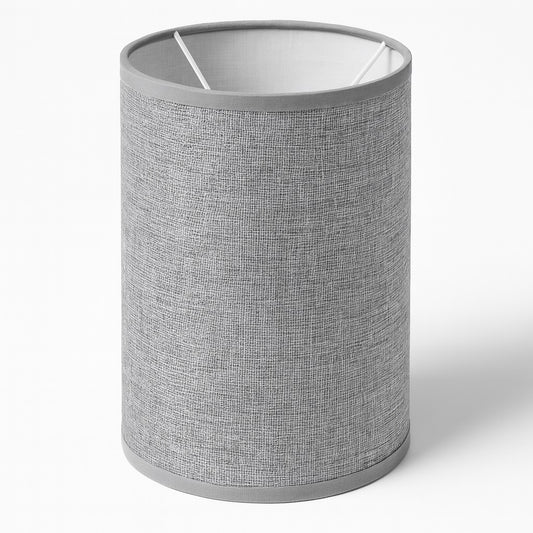 Abat-jour cylindrique en tissu gris texturé, design moderne et sobre pour lampe de chevet ou suspension