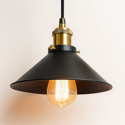 Suspension abat-jour en métal noir et laiton doré style industriel, lampe conique rétro compatible E27