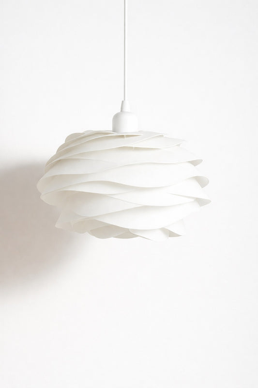 Suspension blanche en forme de pétales ondulés superposés, style nordique, diamètre 32 cm – culot E27 blanc