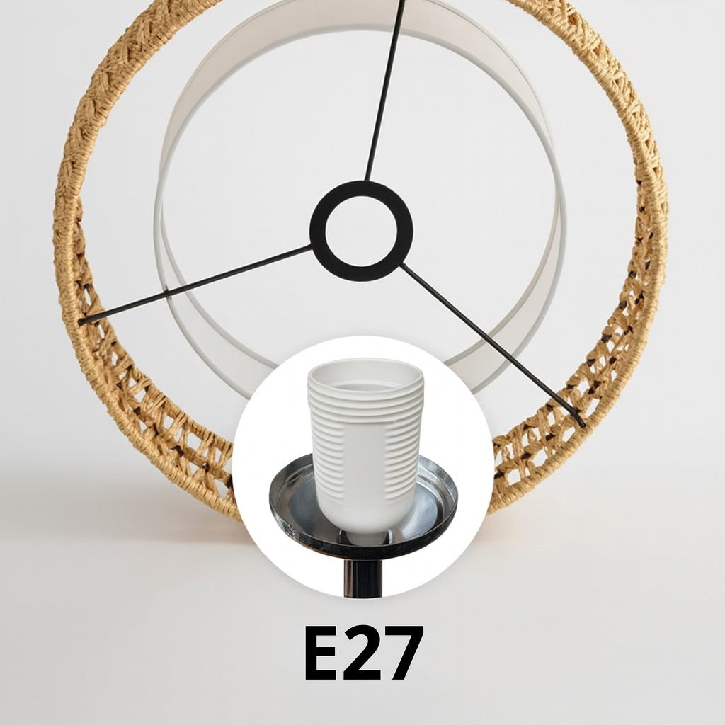 Abat-jour en corde tressée compatible douille E27, idéal pour lampadaire ou suspension au style naturel et chaleureux.